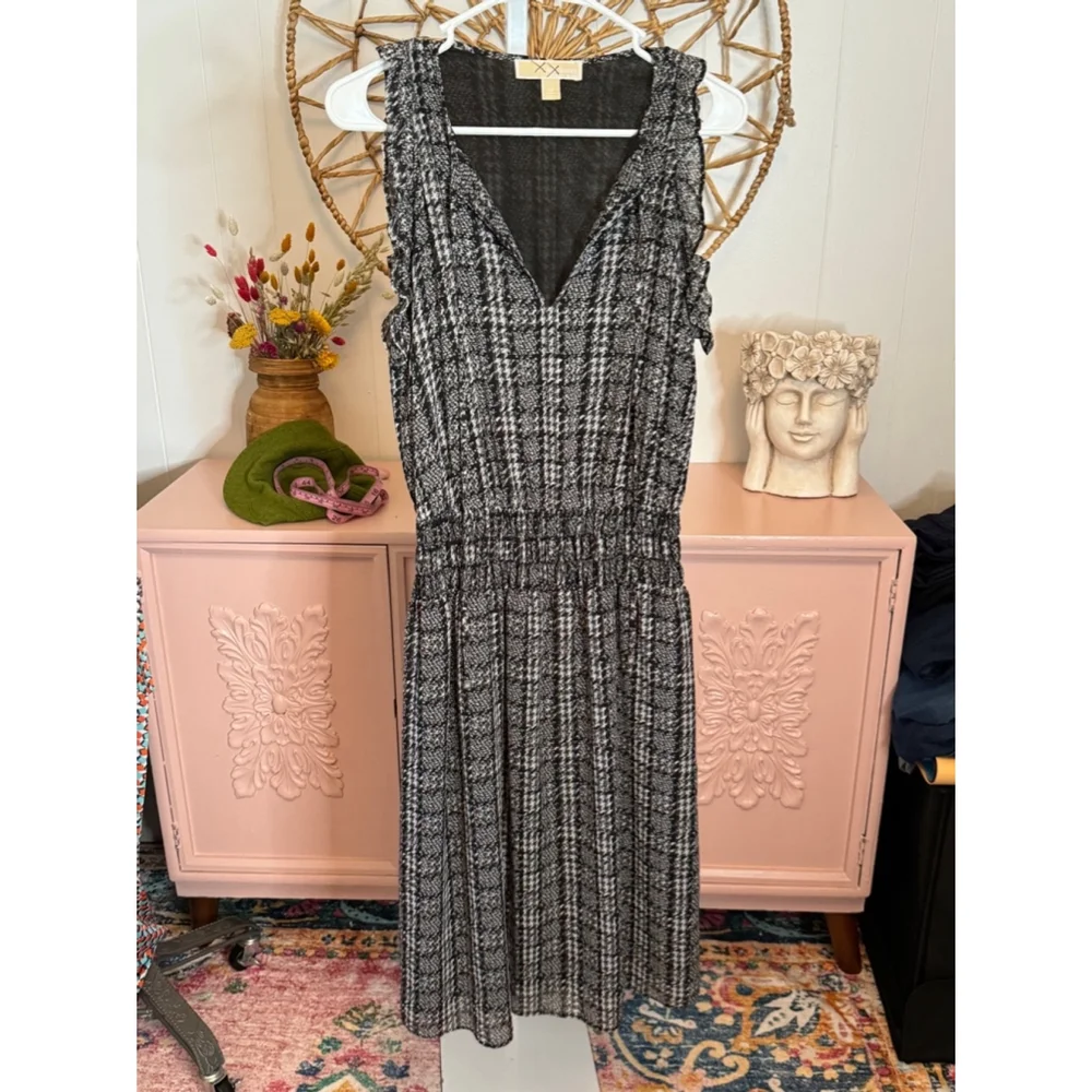 Women's Michael Kors Dress, Black & White, Size M‎
